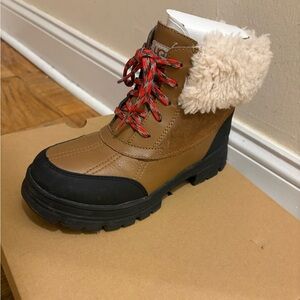 UGG Kids Boots in Brown and Black